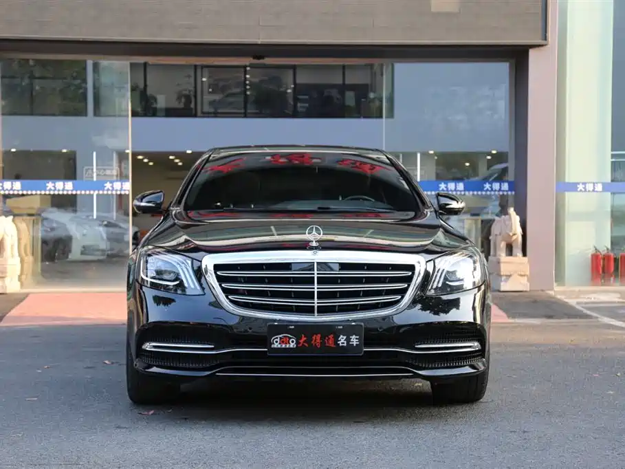Mercedes-Benz S-Class 2020 S 350 L Premium Edition Collector's Version фото 2