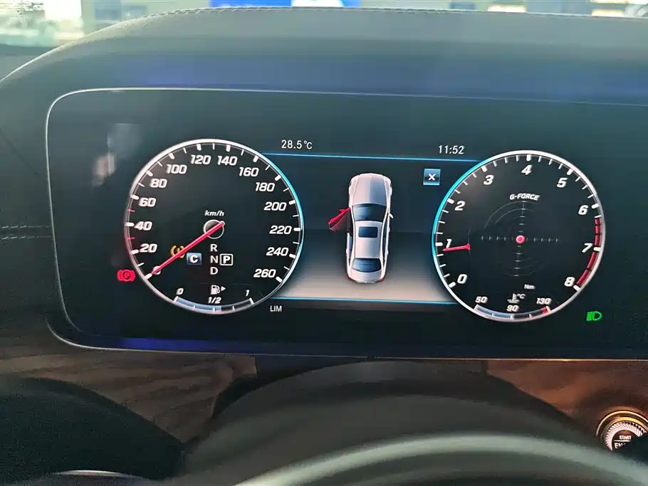 Mercedes-Benz E-Class 2020 E 300 L Luxury Model фото 14