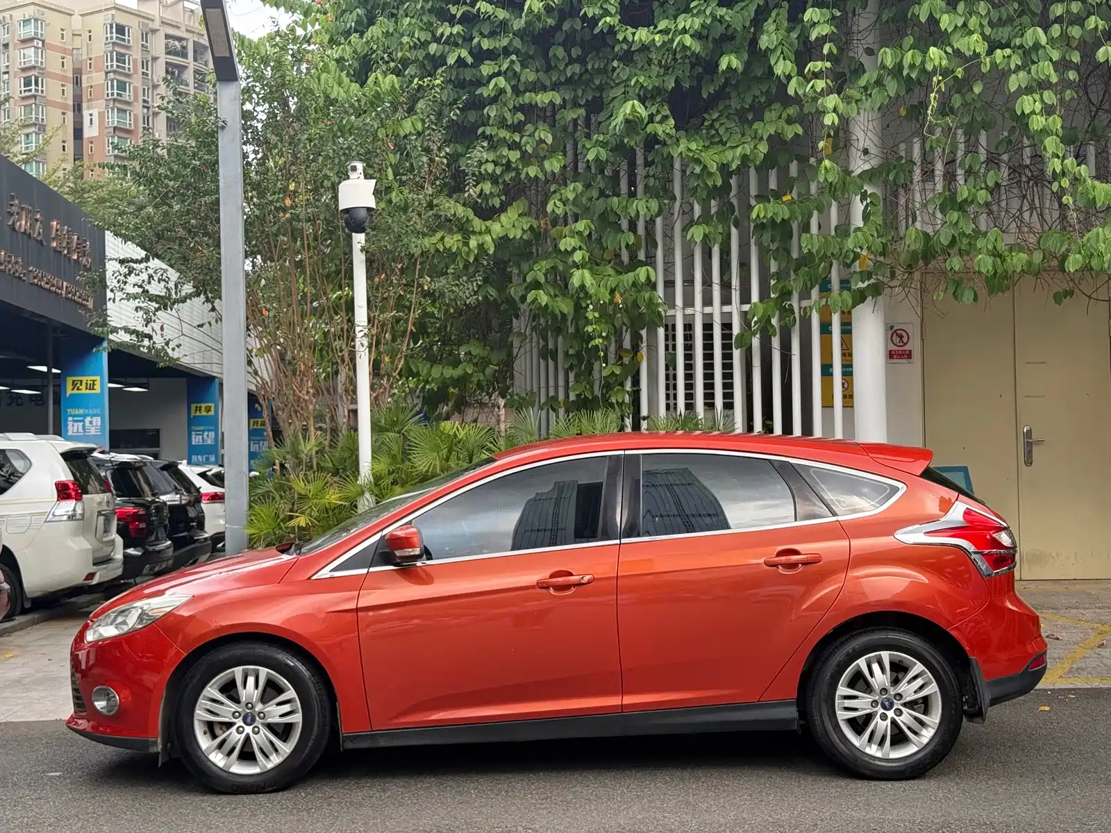 Фото 4 - Ford Focus