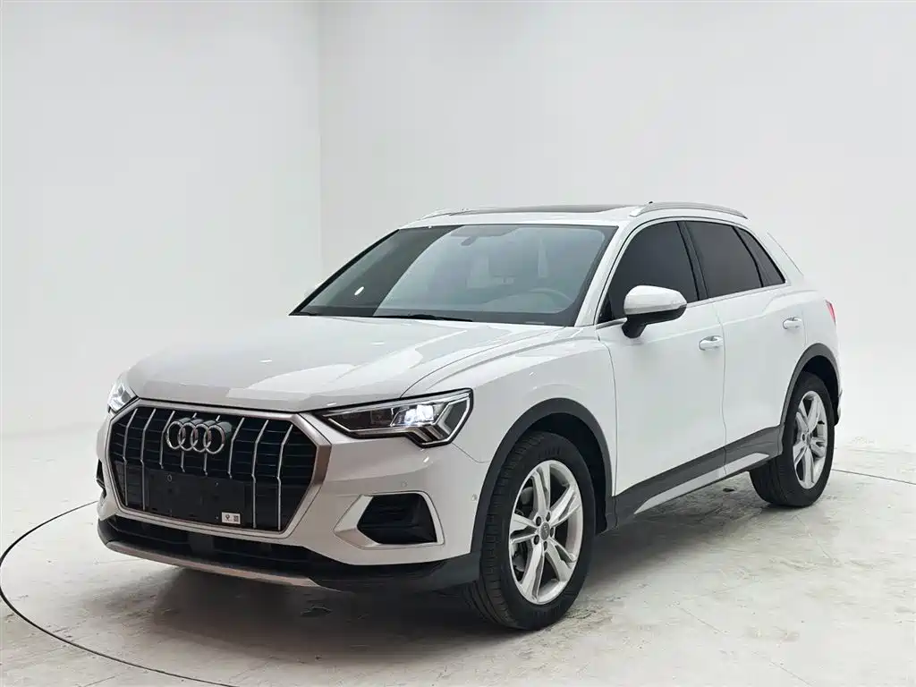Audi Q3 2021 35 TFSI Fashion Elegance
