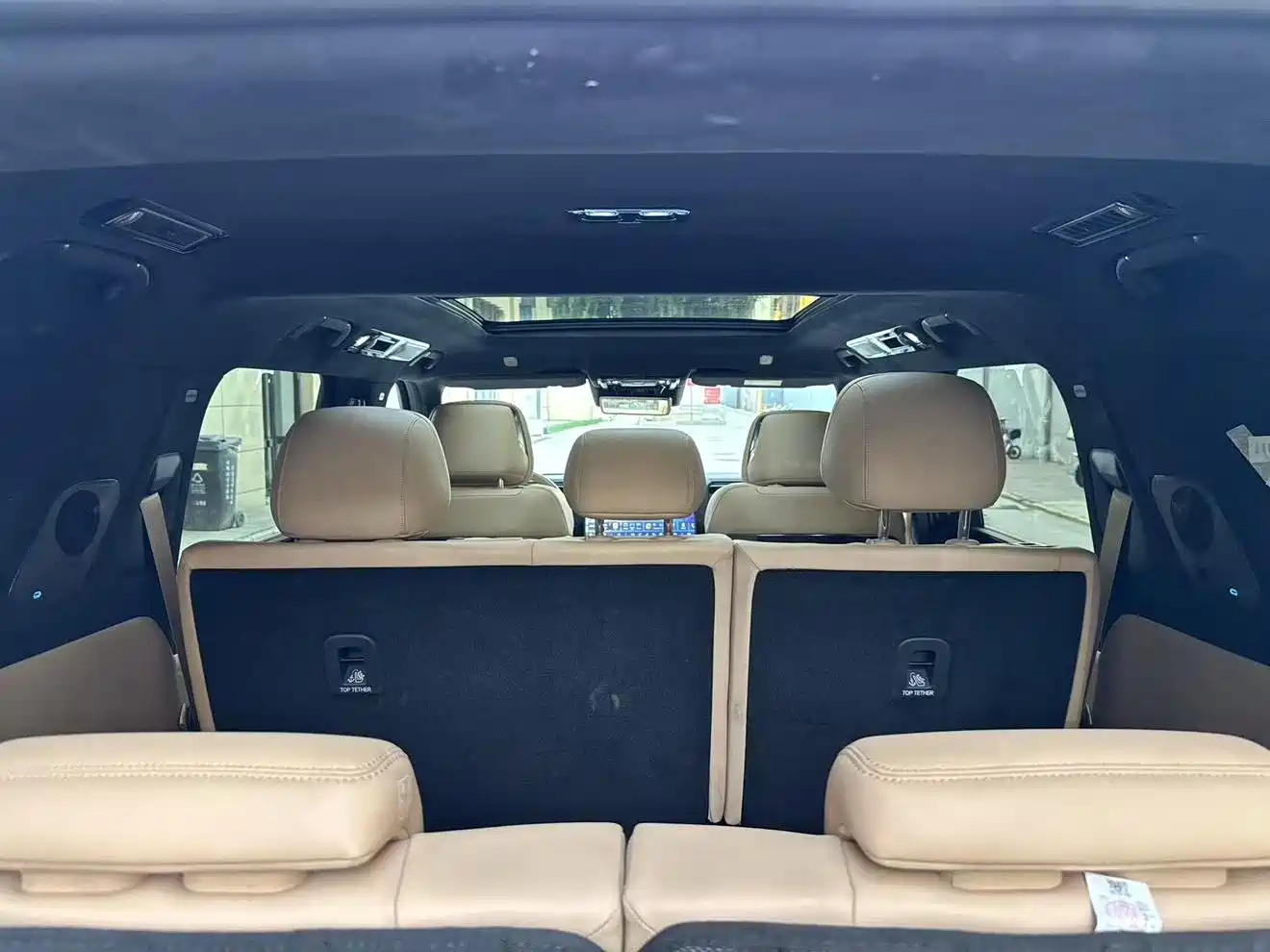 Fang Cheng Bao Leopard 8 2025 Zhiyong Flagship 7-Seater фото 13