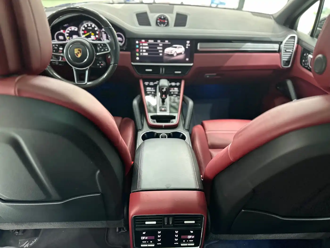 Porsche Cayenne New Energy 2023 Cayenne E-Hybrid 2.0T Platinum Edition фото 11
