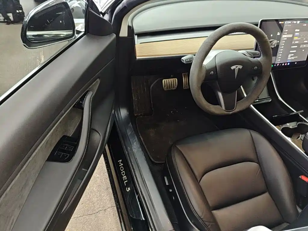 Фото 16 - Tesla Model 3 (Import)