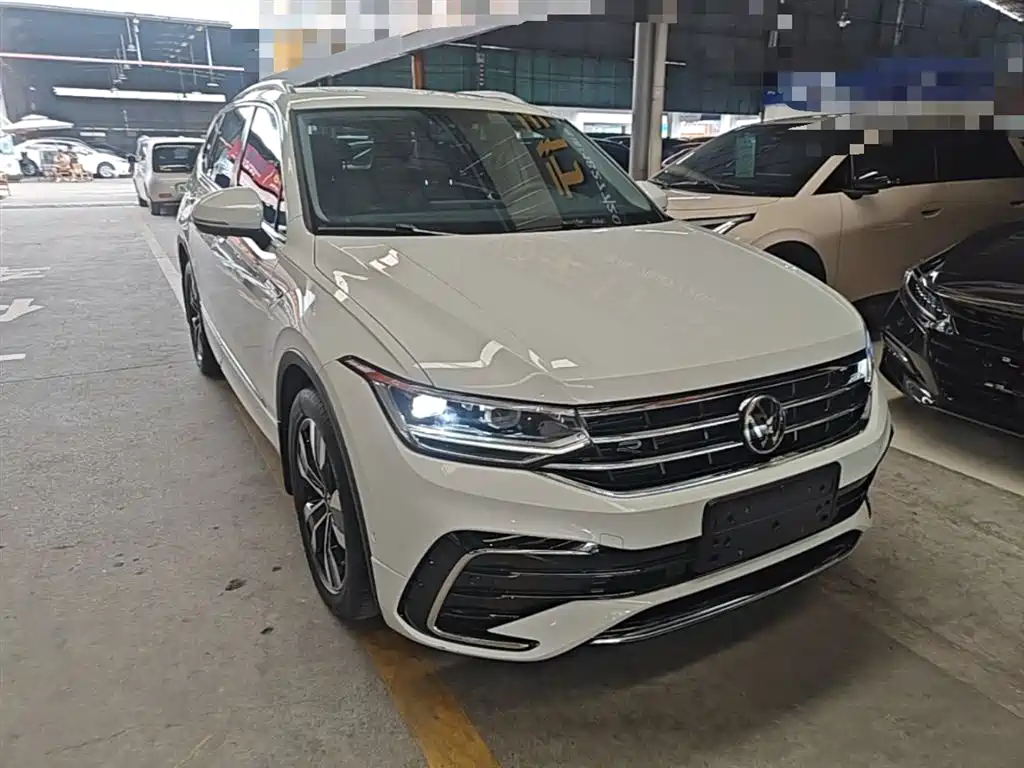 Volkswagen Tiguan L 2024 330TSI Automatic 2WD R-Line Premium Enjoyment Edition фото 22