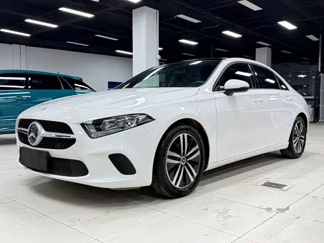 MERCEDES-BENZ A CLASS