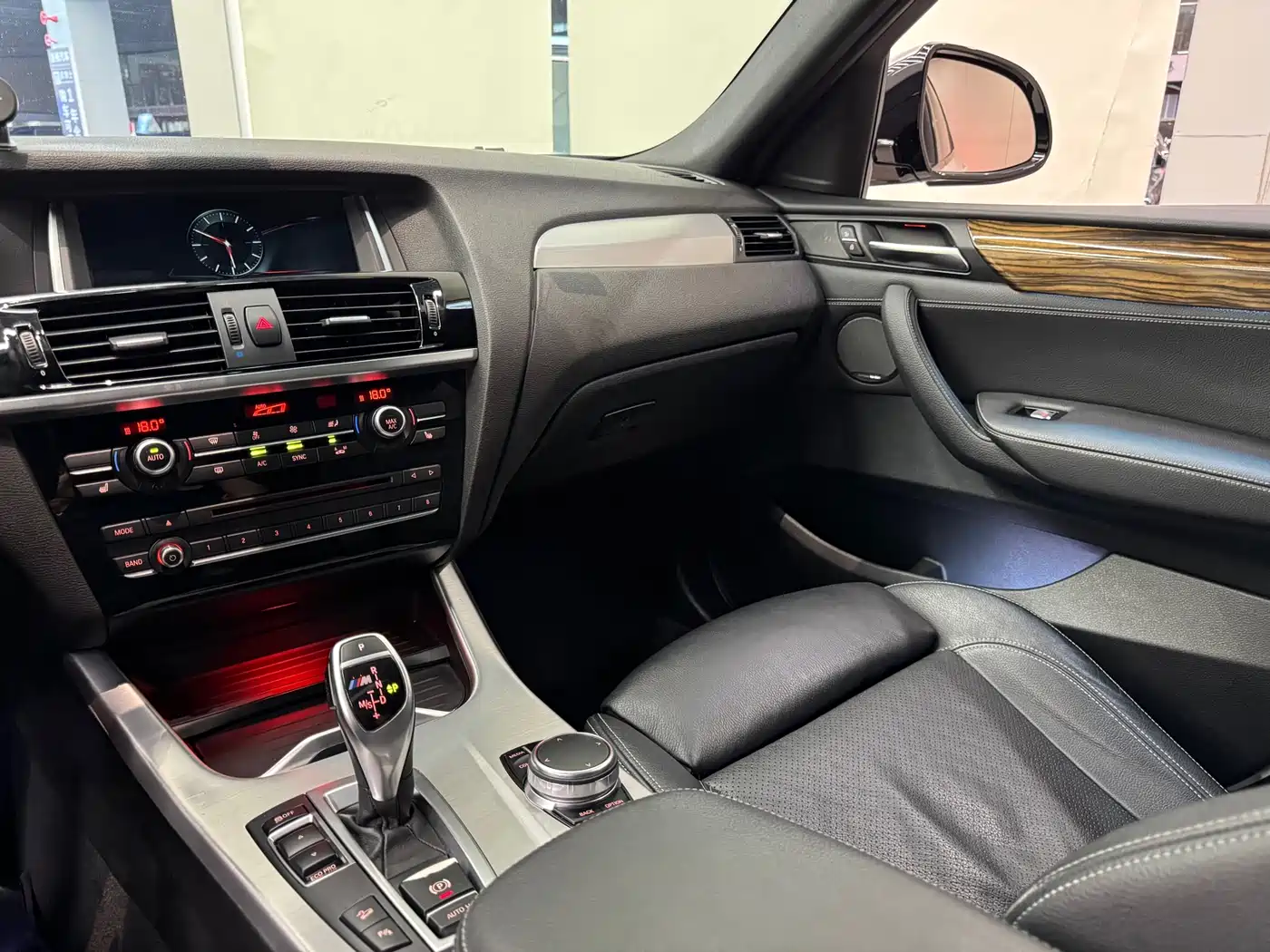 BMW X4 2016 M40i фото 18