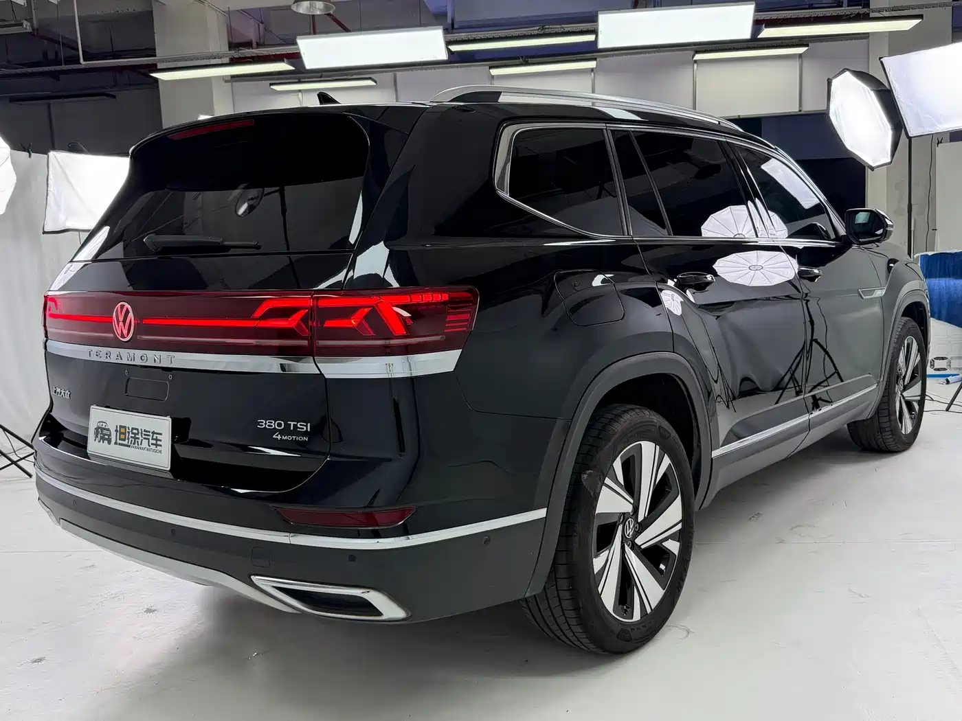 Volkswagen Teramont 2023 380TSI AWD Premium Luxury Edition фото 31