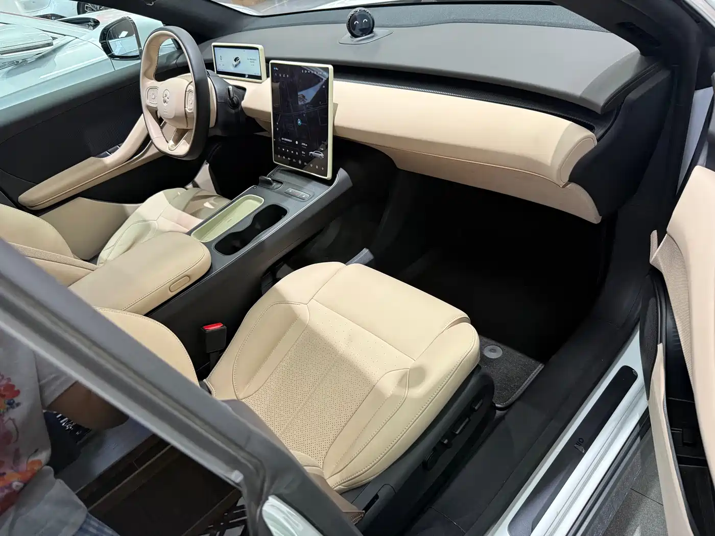 NIO ET5T 2024 75kWh Touring фото 12