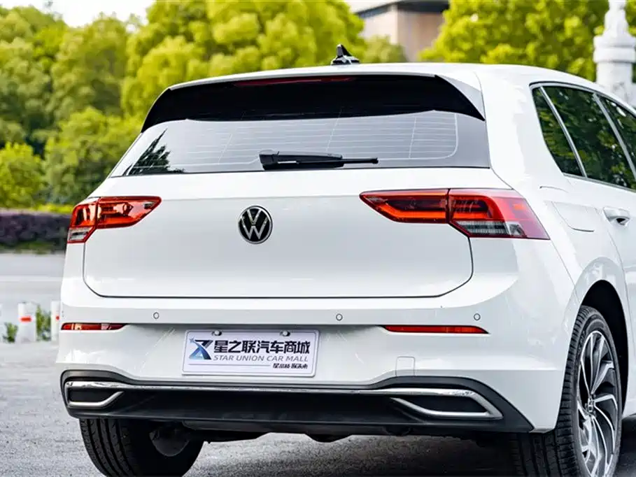 Volkswagen Golf 2021 200TSI DSG Pro фото 7