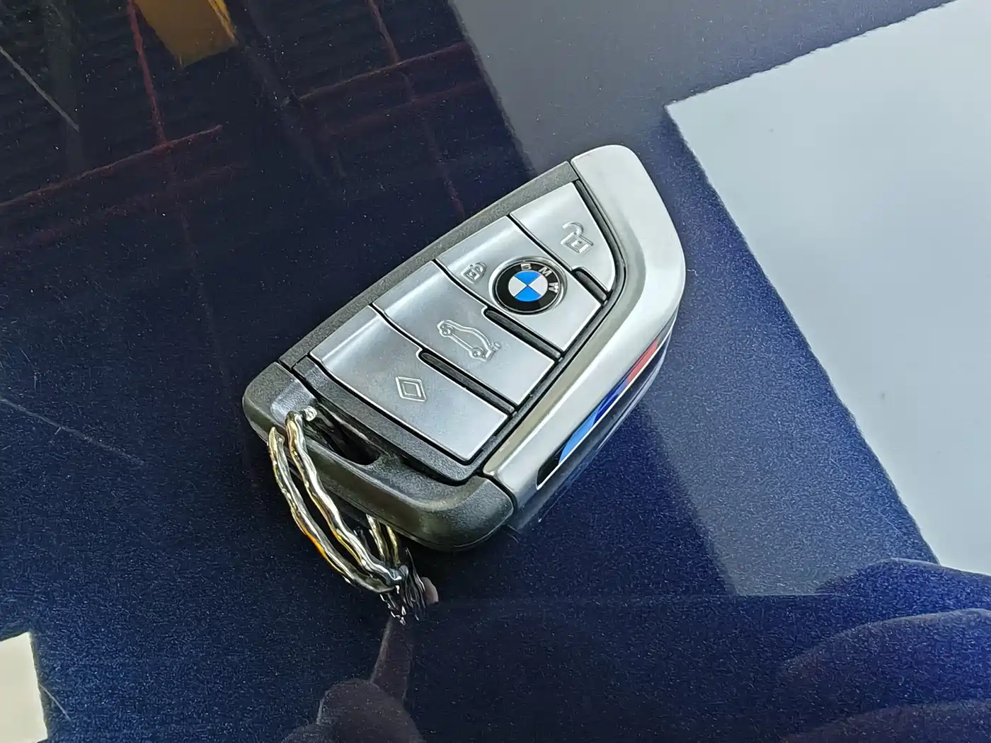BMW 5 SERIES NEW ENERGY