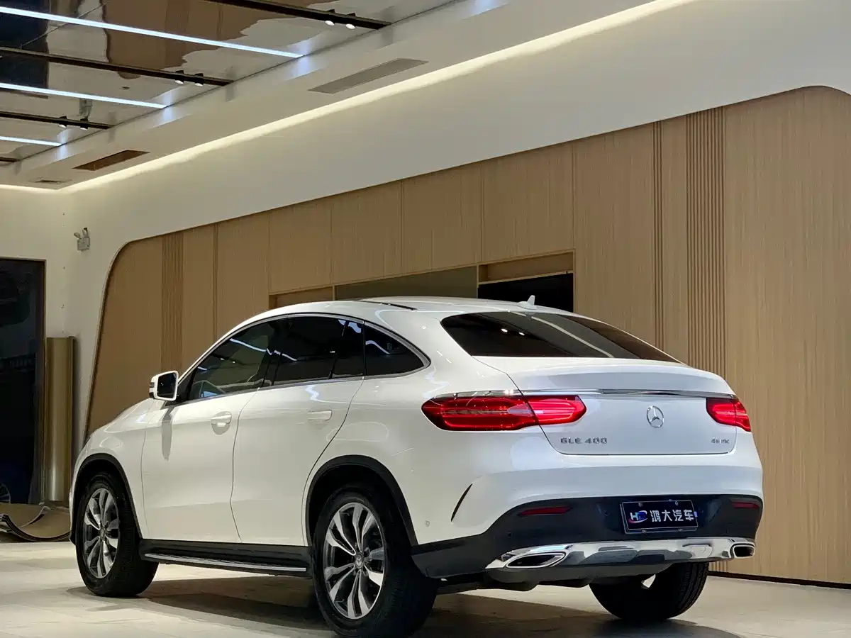 Mercedes-Benz GLE Coupe 2015 GLE 400 4MATIC Coupe SUV фото 4
