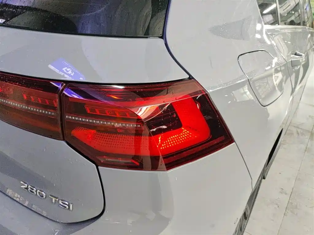 Volkswagen Golf 2021 280TSI DSG R-Line фото 14