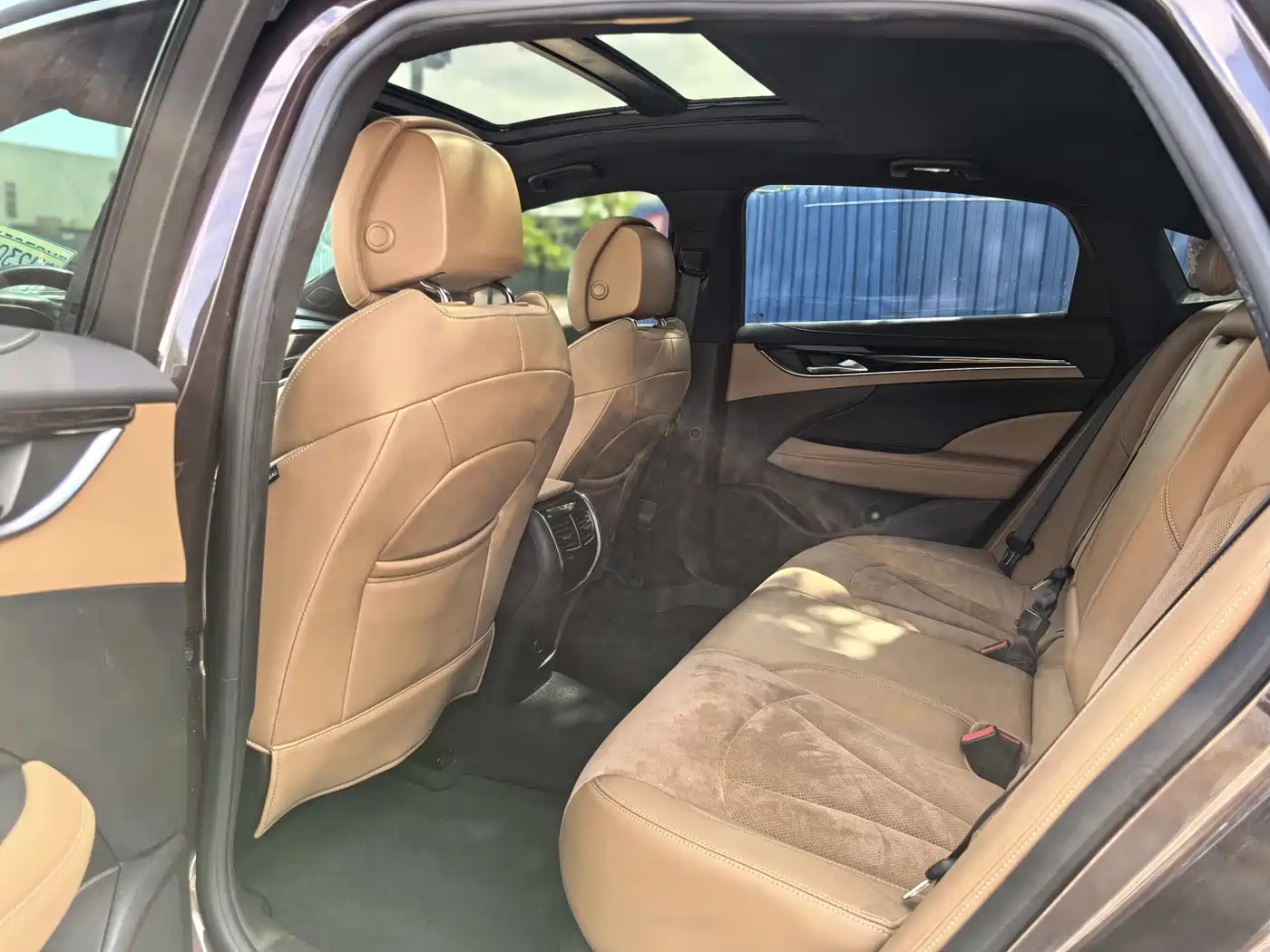 Buick LaCrosse 2018 Model 20T Luxury Edition фото 14
