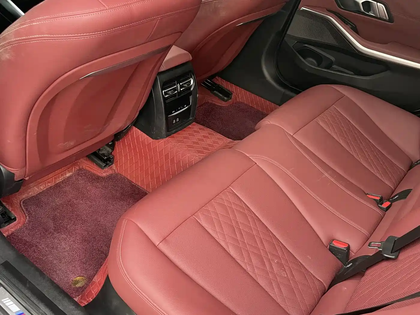 BMW 3 Series 2023 320Li M Sport Package фото 15