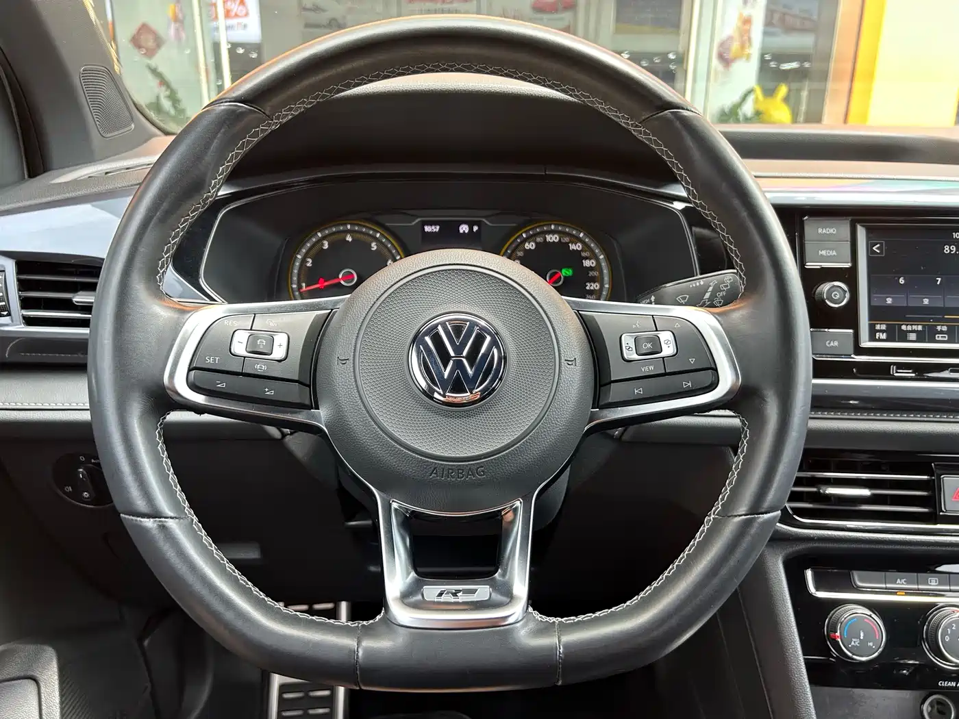 Volkswagen Tharu 2019 Model 280TSI 2WD R-line China VI фото 20