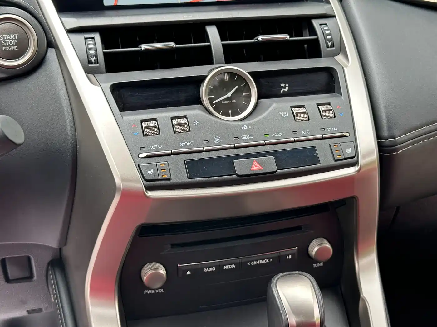 Lexus NX 2020 200 AWD F Sport China VI фото 17
