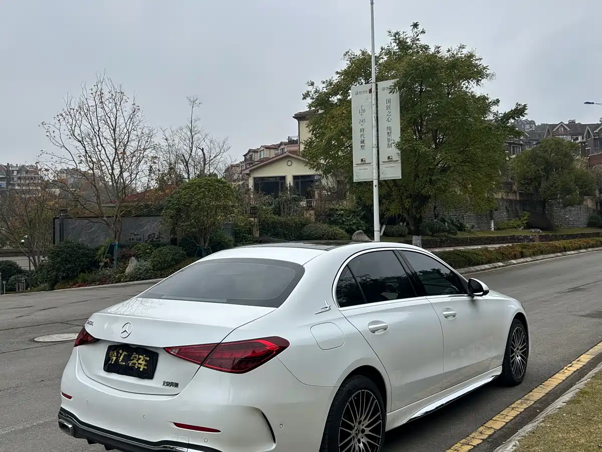 Mercedes-Benz C-Class 2025 C 260 L Sport Edition фото 6