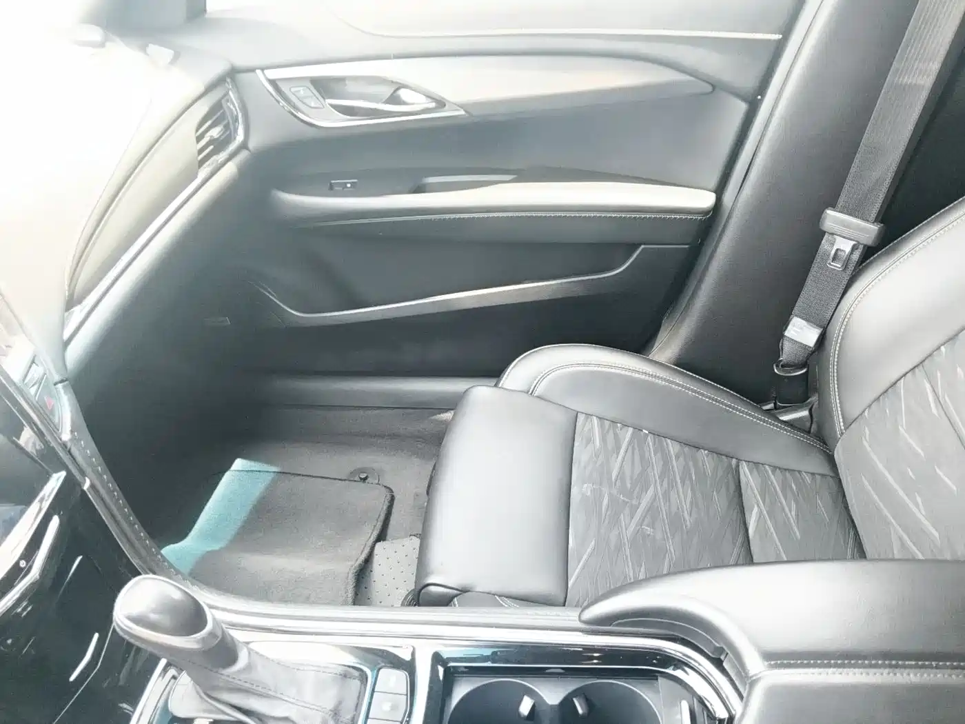 Cadillac ATS-L 2017 28T Technology фото 4