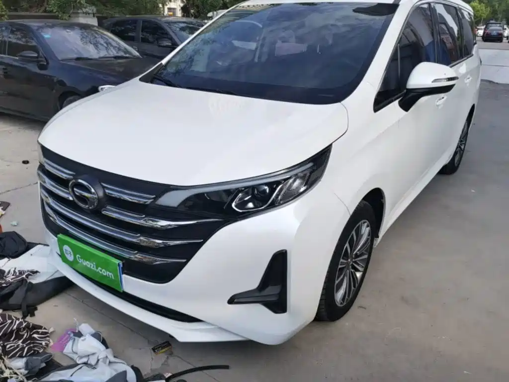 GAC Trumpchi M6 2021 270T DCT Premium Edition (7-seater)