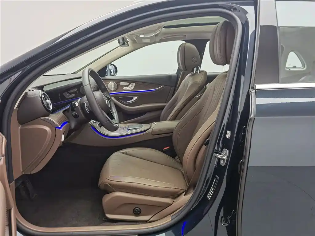 Mercedes-Benz E-Class 2023 Facelift E 300 L Luxury фото 10