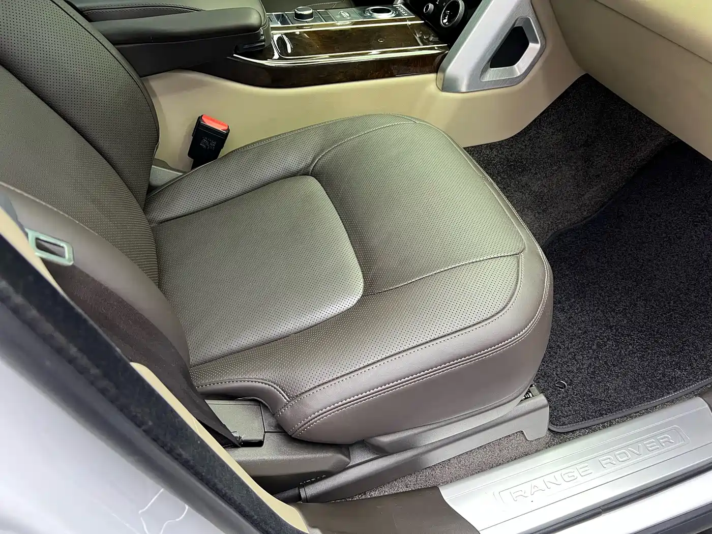 Фото 26 - Land Rover Range Rover
