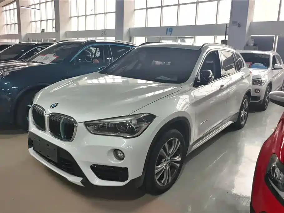 BMW X1 2016 sDrive20Li Luxury Model