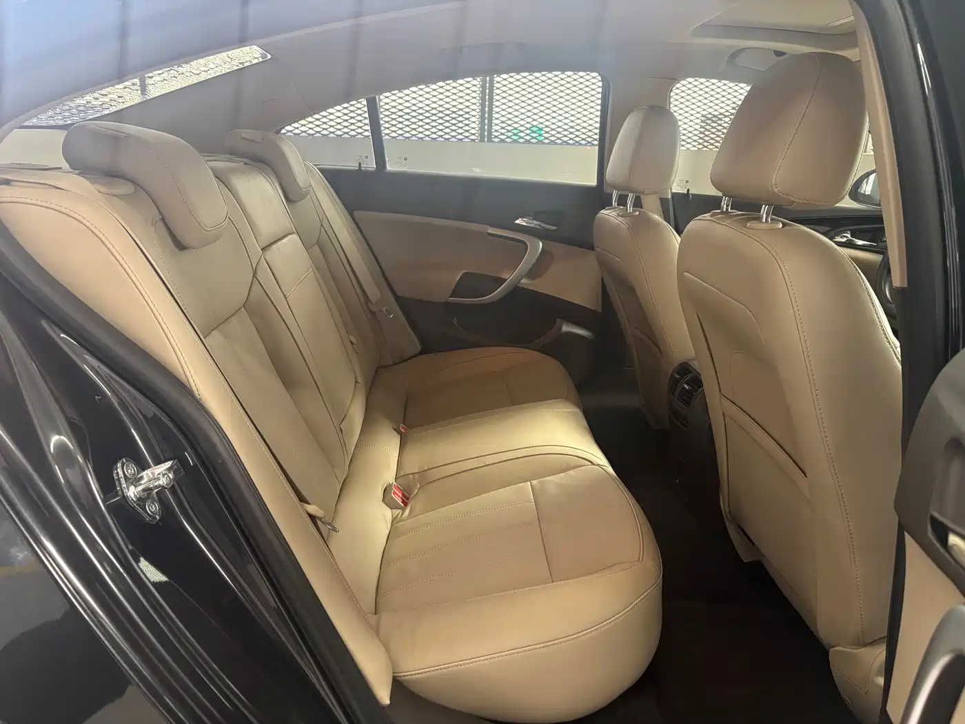 Buick Regal 2015 2.0L Elite Fashion Model фото 6
