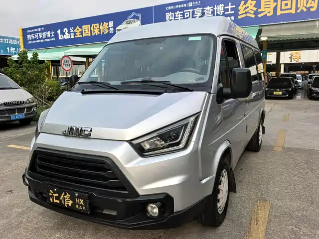  Jiangling Tesun 2019 2.8T Commercial Short Wheelbase Medium Roof 6-Seater China VI JX493