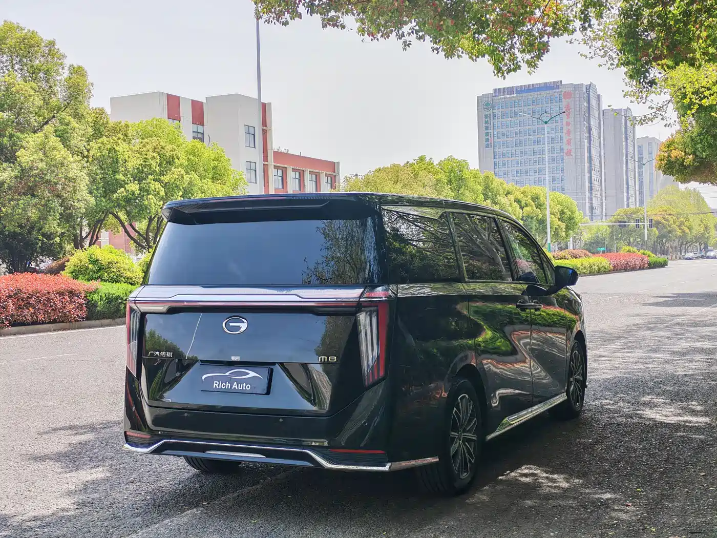 GAC TRUMPCHI M8