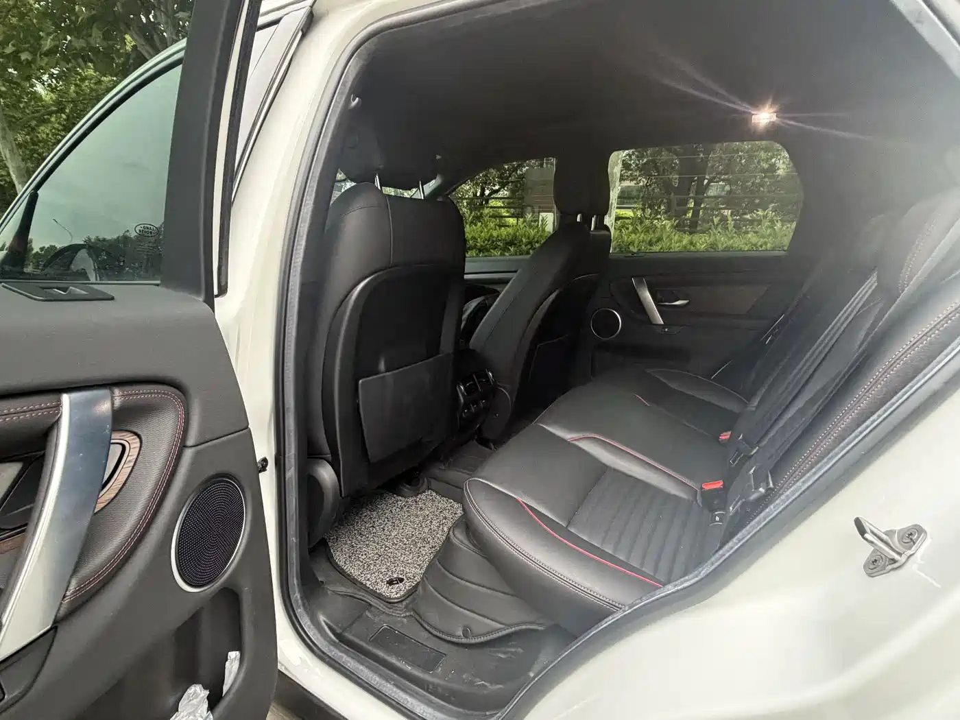 Land Rover Discovery Sport 2021 249PS R-Dynamic S Performance Edition фото 5