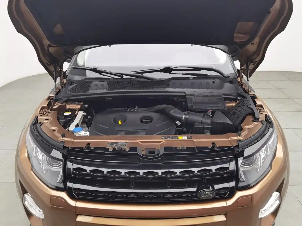 Land Rover Range Rover Evoque (Import) 2014 2015 2.0T 5-door Dynamic Edition