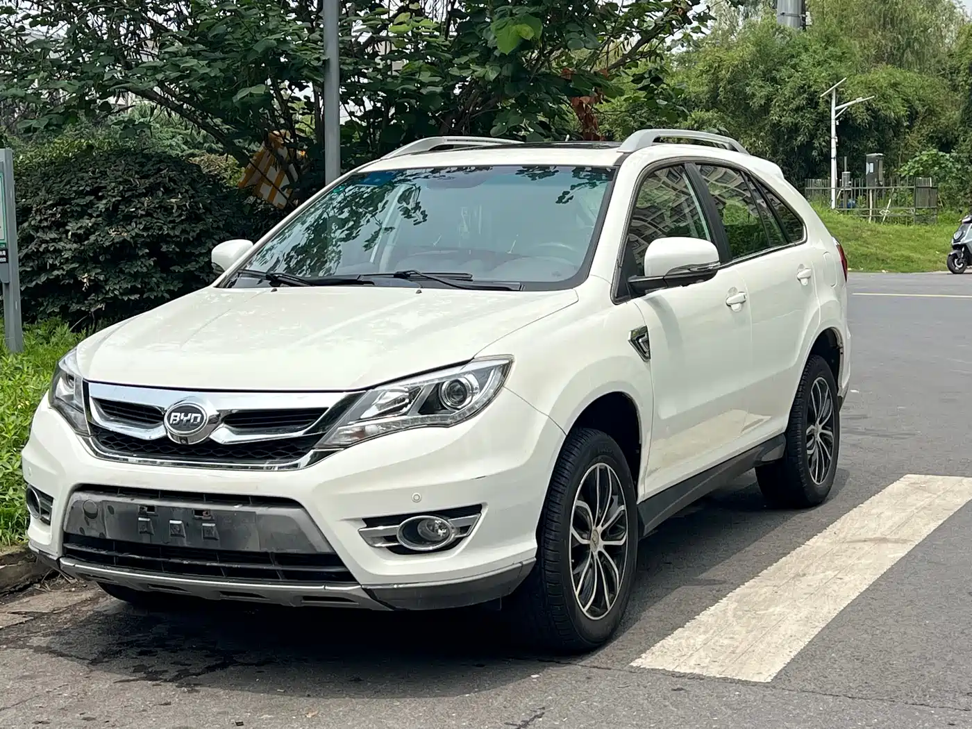 BYD S7 2015 2015 2.0T Automatic Flagship Model