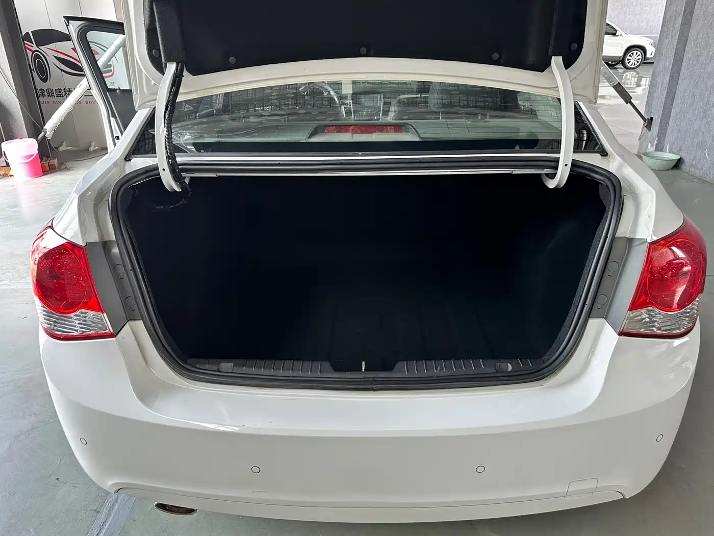 Chevrolet Cruze 2012 2012 1.6L SL Heaven & Earth Edition AT