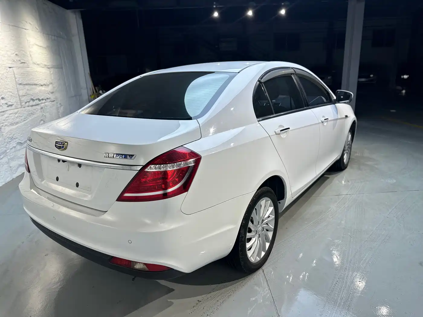 GEELY EMGRAND NEW ENERGY