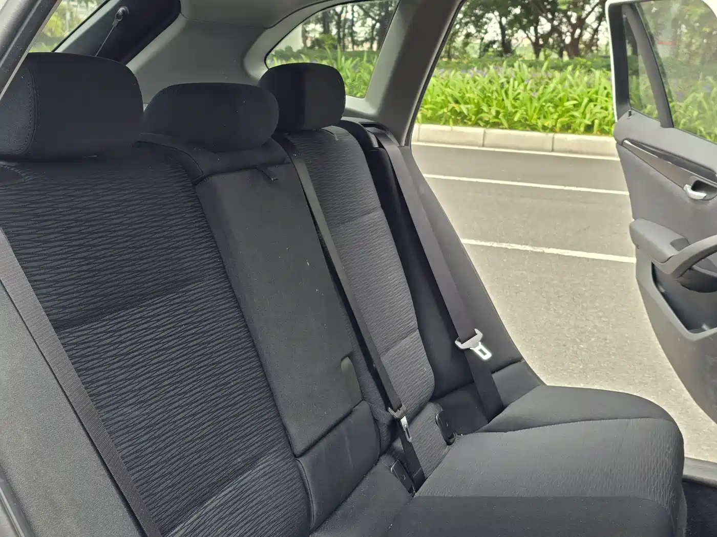 BMW X1 2015 Model sDrive18i Fashion Advanced Edition фото 11
