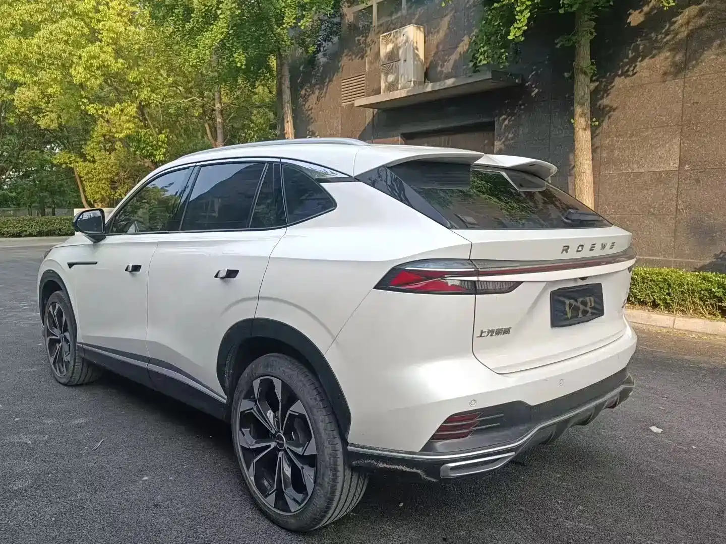Фото 6 - Roewe RX5