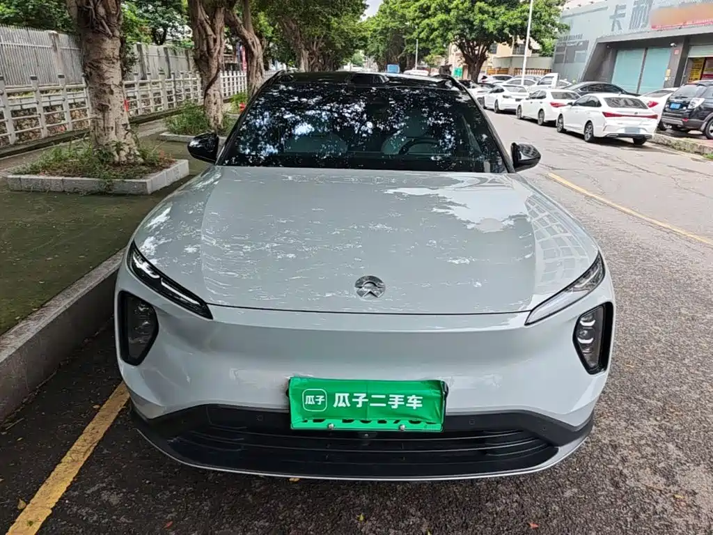 Фото 3 - NIO ES6
