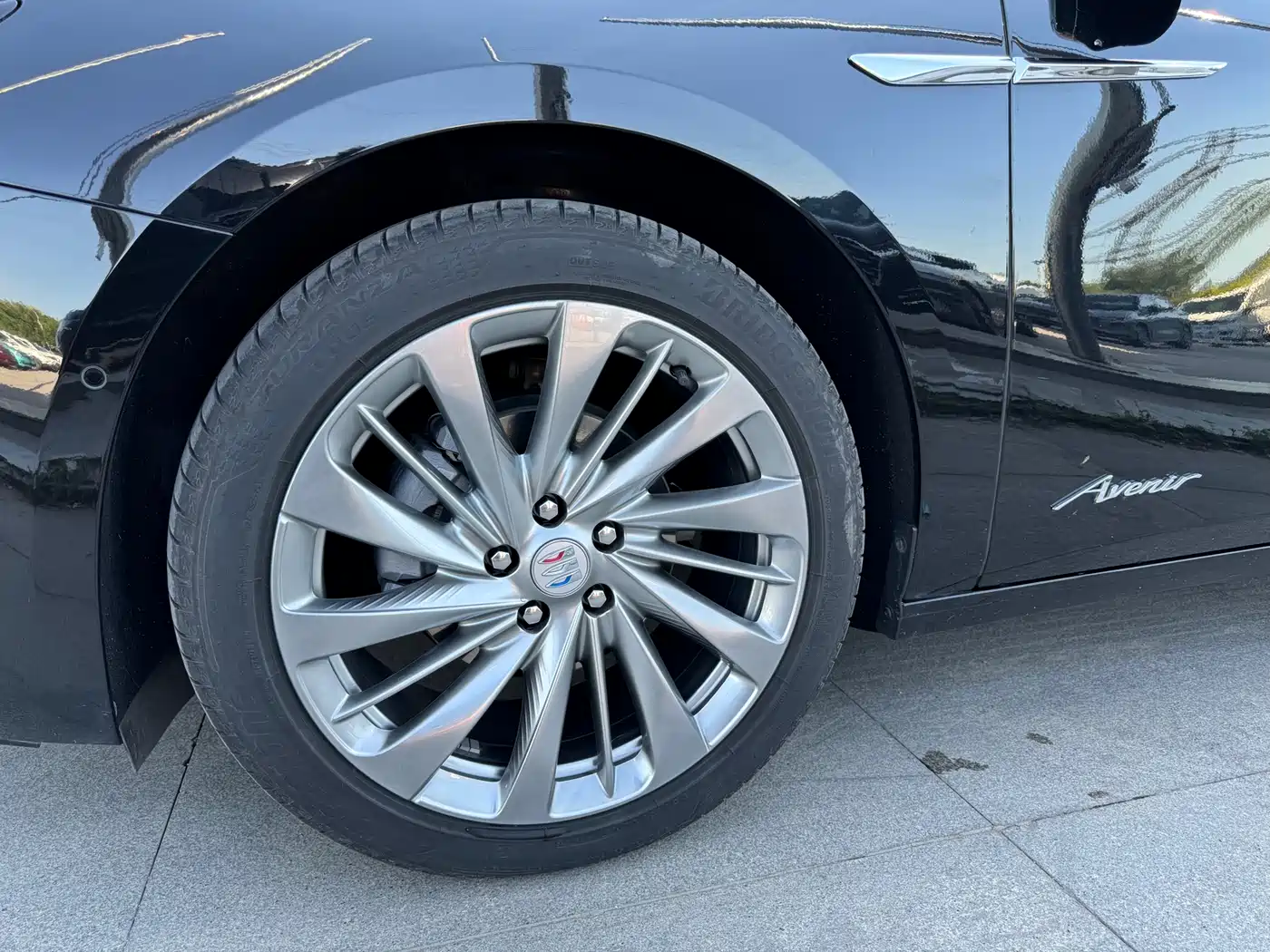 Buick LaCrosse 2023 Avenir Edition фото 4