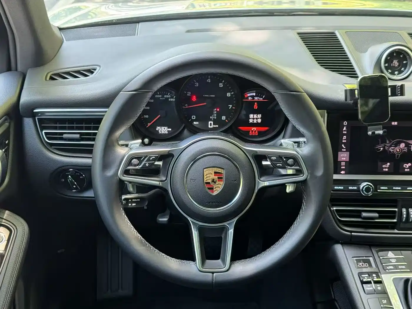Porsche Macan 2020 Macan 2.0T фото 3