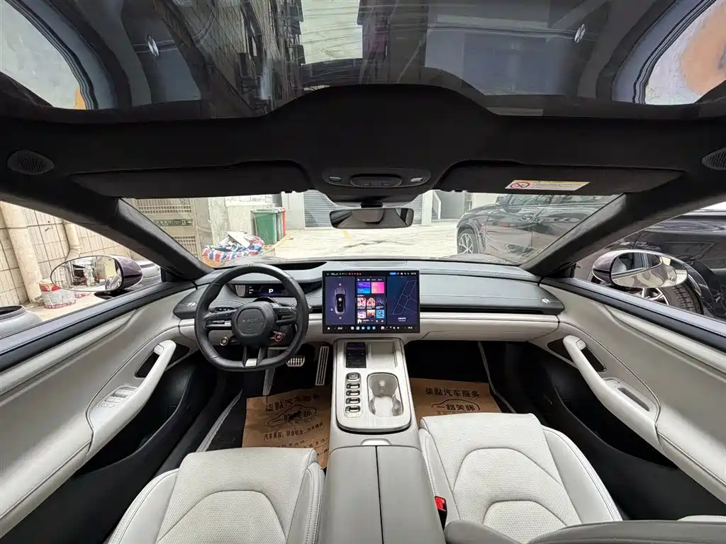 XIAOMI CAR XIAOMI SU7