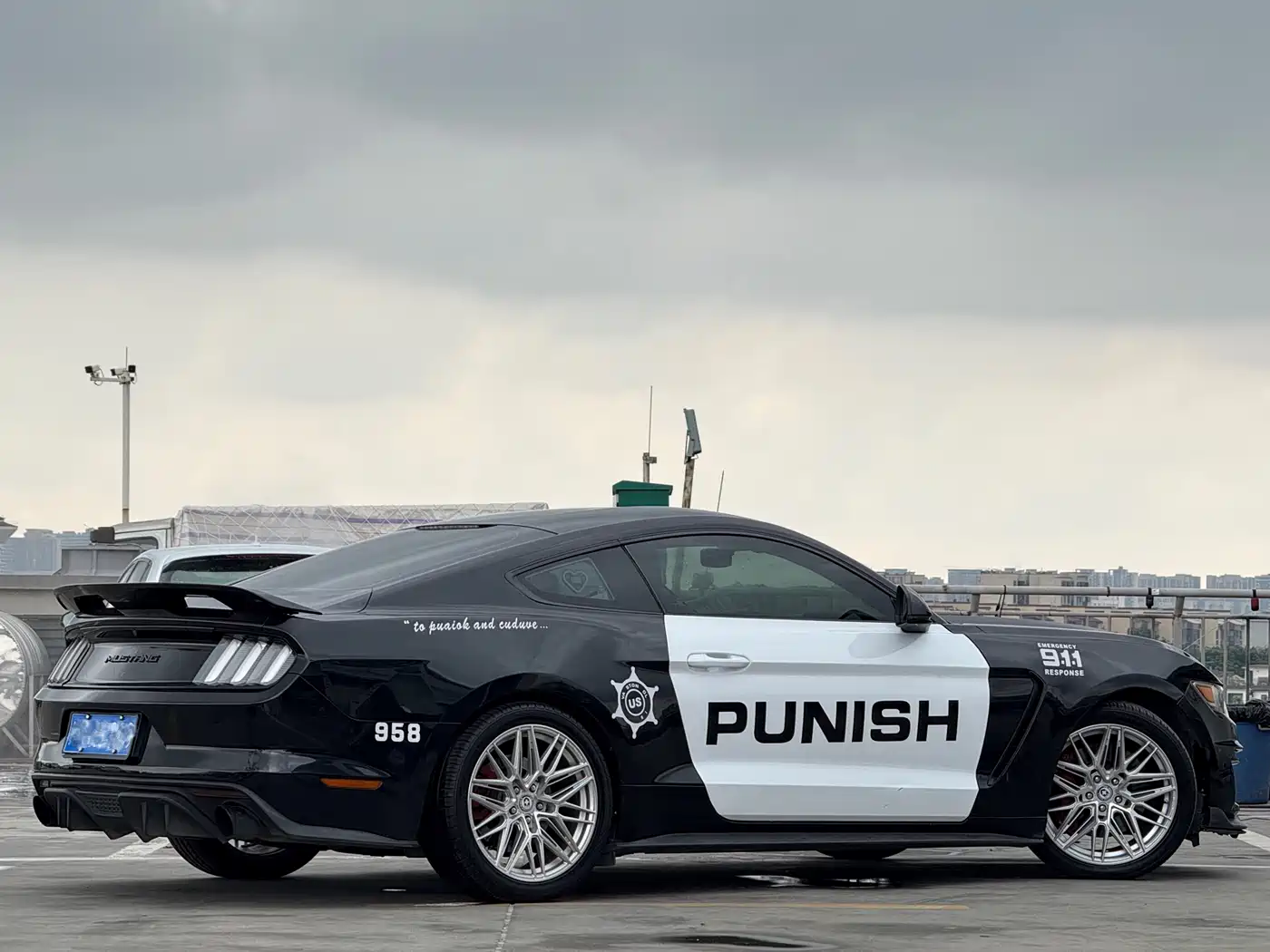 Ford Mustang 2015 2.3T Performance Edition фото 12