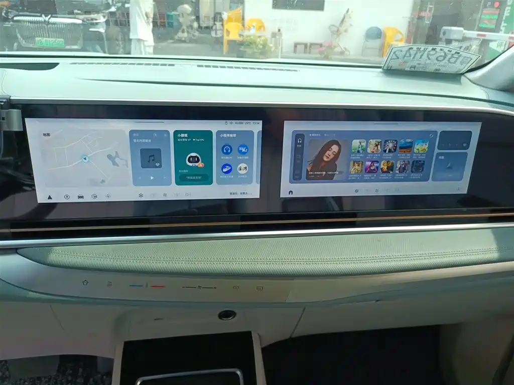 SAIC Maxus Dajia 9 2022 Long Range Alpine 6-Seater фото 11