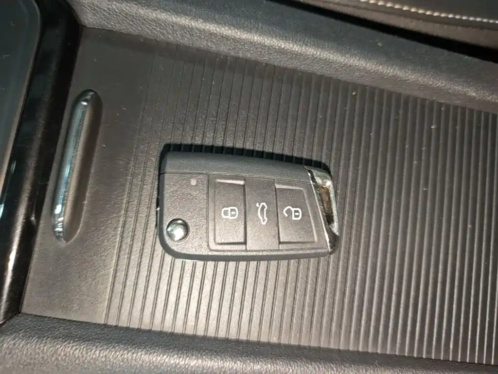 Volkswagen Lamando 2018 280TSI DSG Comfort Edition фото 9