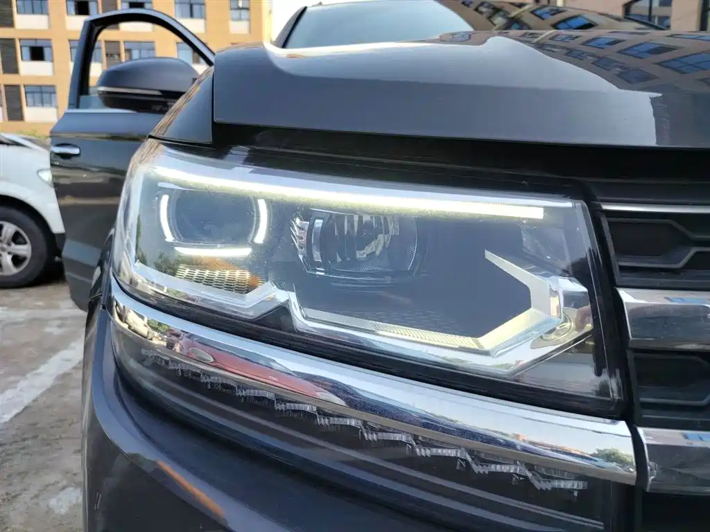 Volkswagen Tharu 2021 280TSI 2WD Luxury Plus фото 7