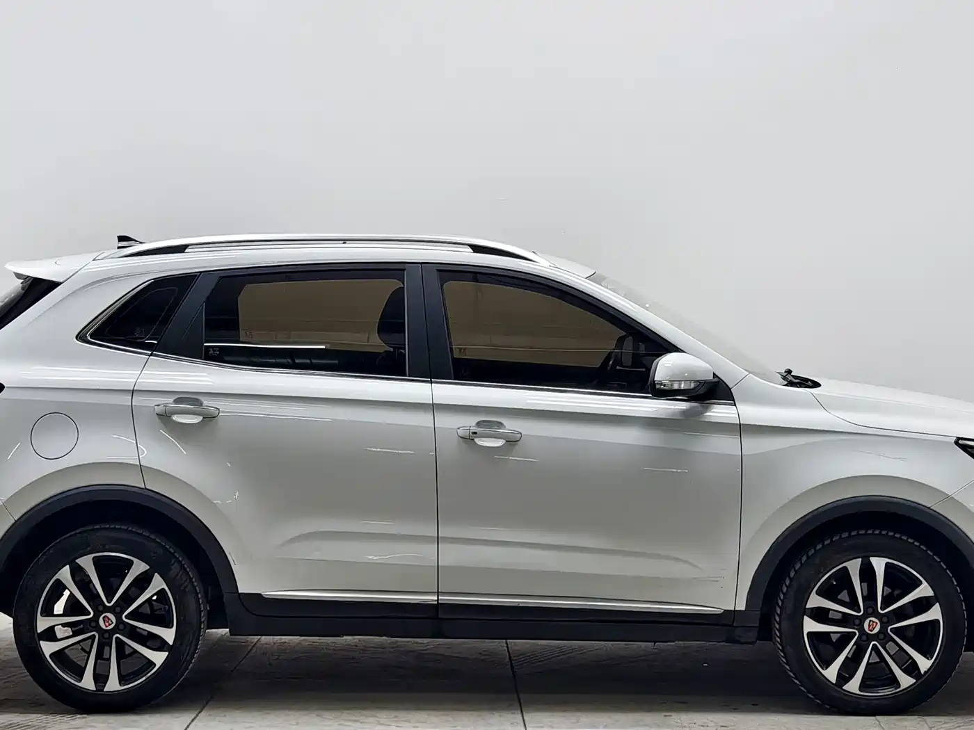 Roewe RX3 2019 2020 1.6L CVT 4G Ultra Comfort Flagship