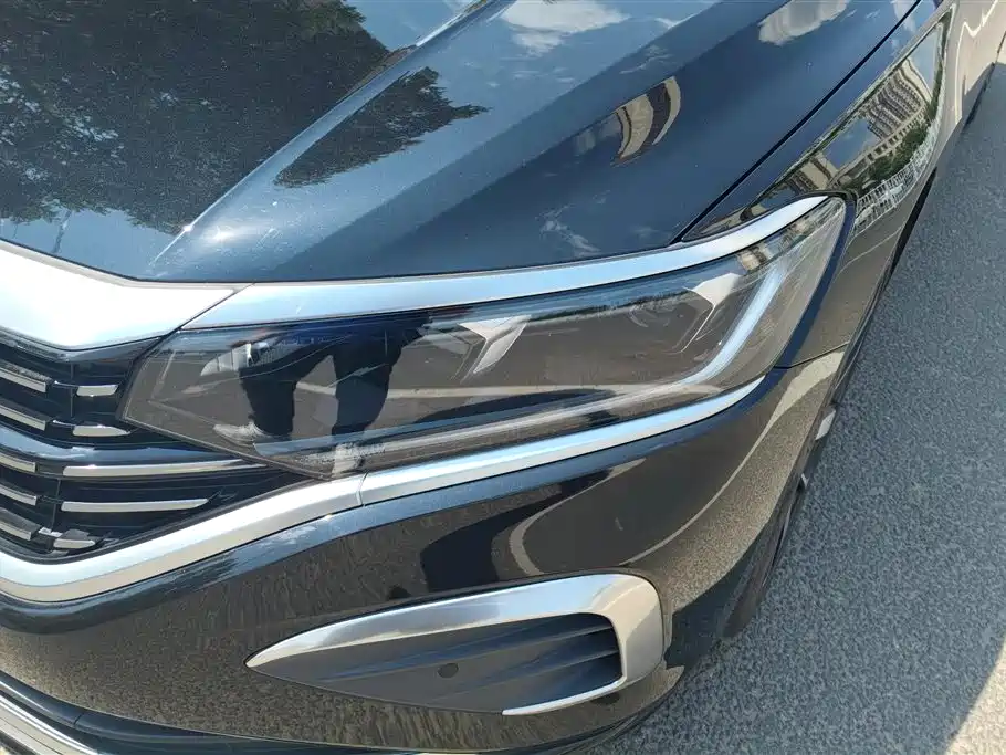 Volkswagen Passat 2024 330TSI Elite Edition фото 5