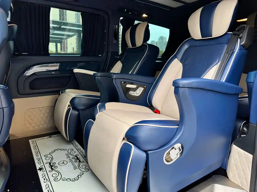 Mercedes-Benz Vito 2016 2.0T Elite Edition фото 13
