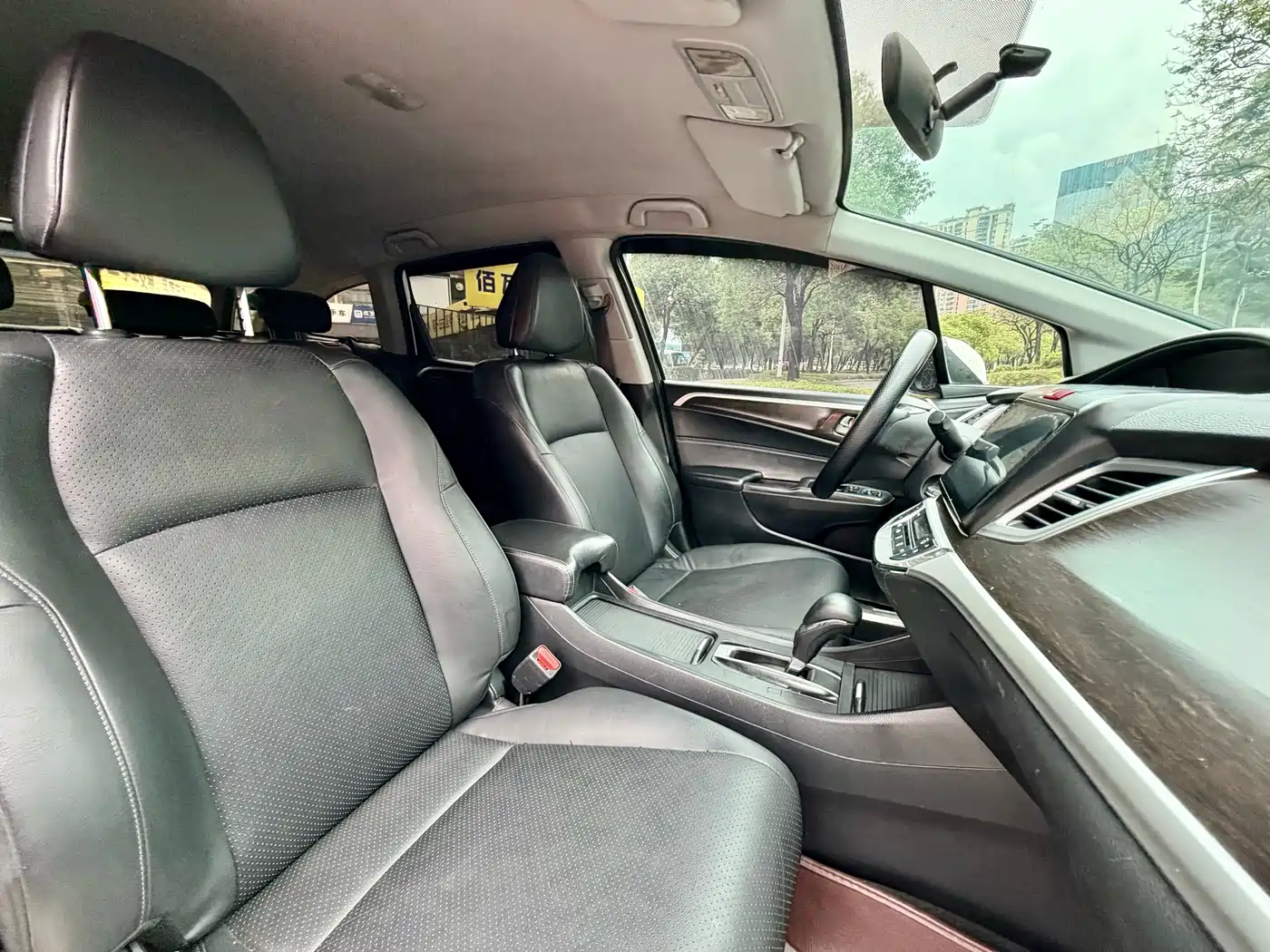 Honda Jade 2014 2013 1.8L Automatic Comfort Edition 5-seater