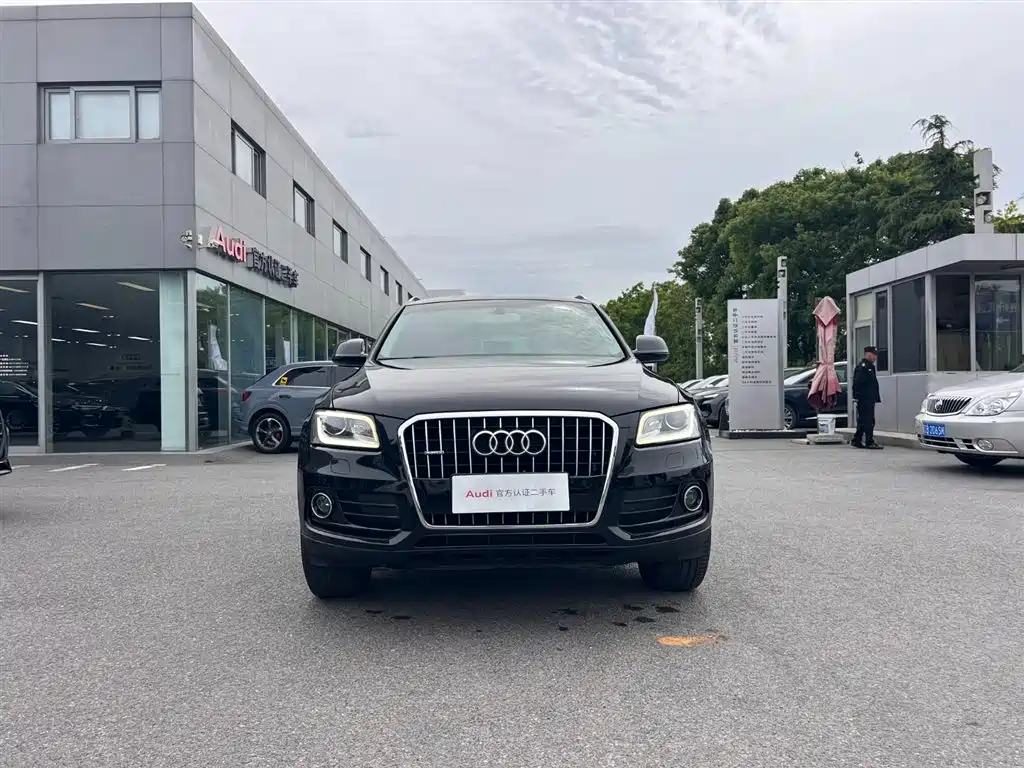Audi Q5 2016 40 TFSI Technology Model фото 7