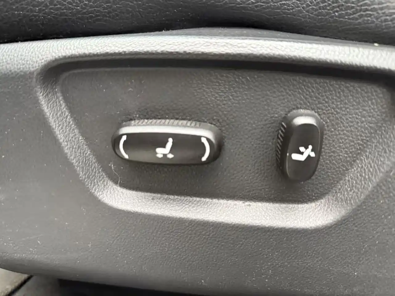 Photo 16 - Chevrolet Captiva